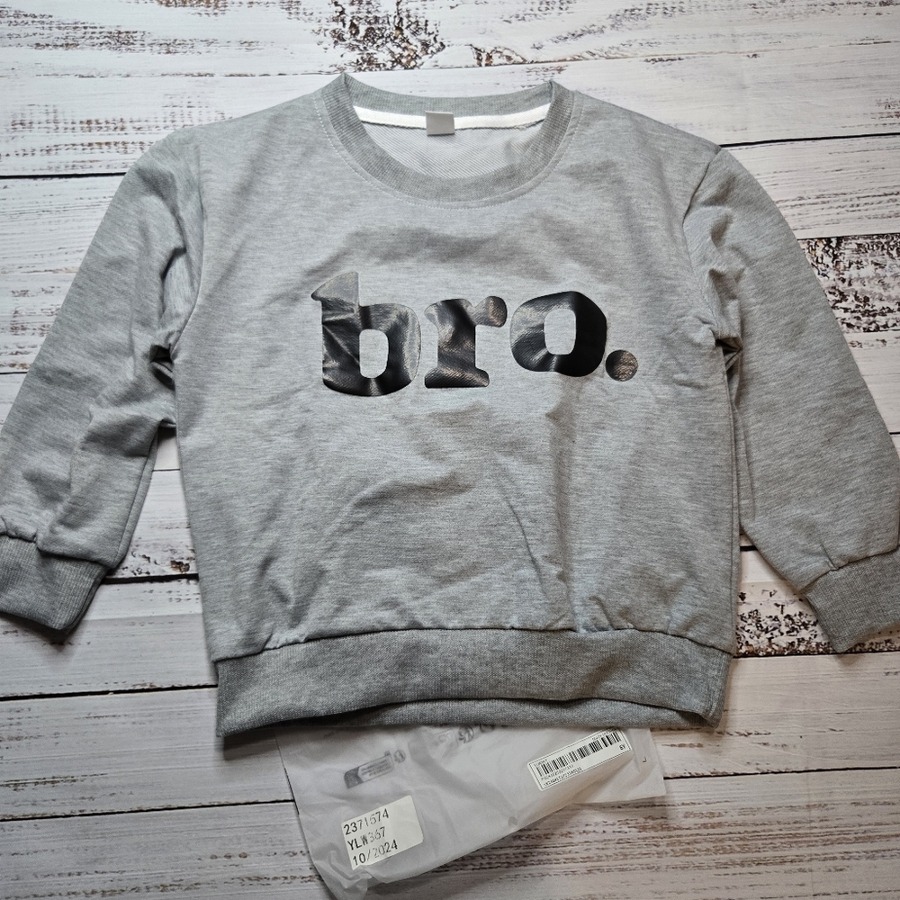 Shein Kids Boys Brother "bro." Letter Crew Neck Long Sleeve Sweatshirt Sz 8 NEW